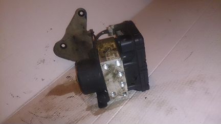 Dodge caravan chrysler voyager 01-07 блок ABS абс