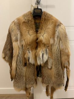 Шуба-жилет из меха лисы