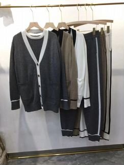 Кашемировый костюм Loropiana новый