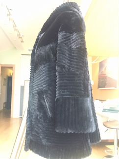 Шуба австралийский мутон, чёрная, 46-48 размер, ла