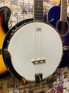 Банджо 4 струны