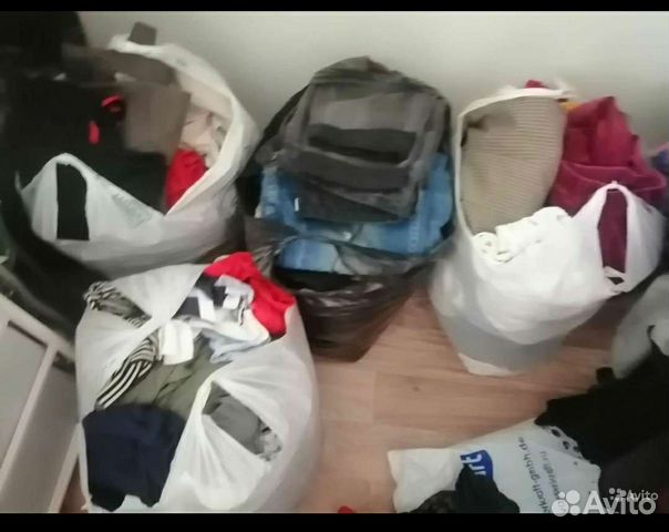 Пакеты с одеждой