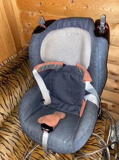 Детское автокресло maxi cosi