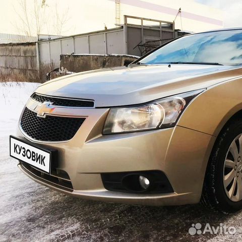 Бампер передний в цвет Chevrolet Cruze
