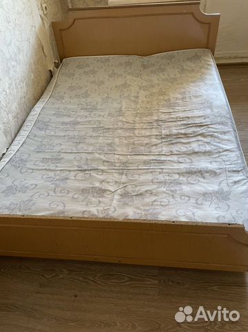 Кровать с матрасом бу 150/200