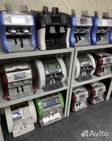 Счетная машина сортировщик денег