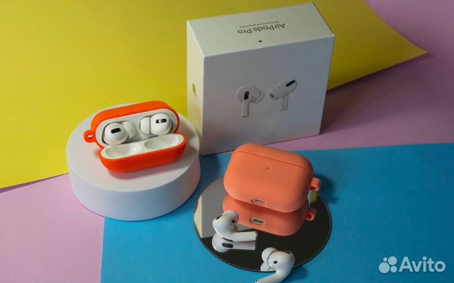Apple AirPods Pro с шумуоподавлением