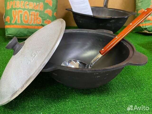 Казан чугунный 12 литров с половником