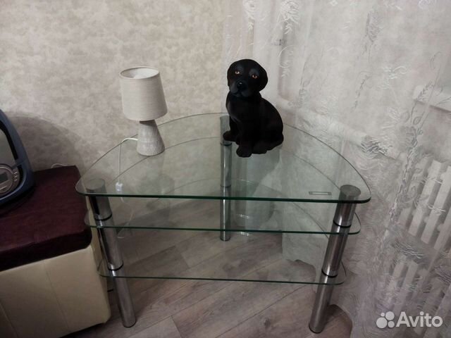 Стеклянная тумба