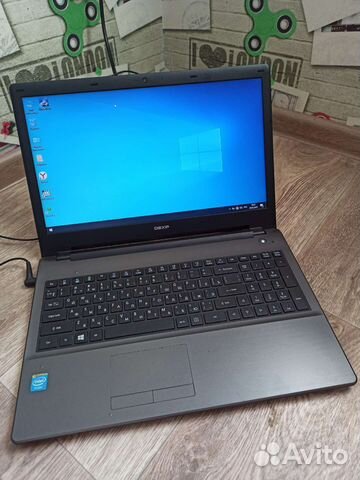 Ноутбук Dexp 15.6