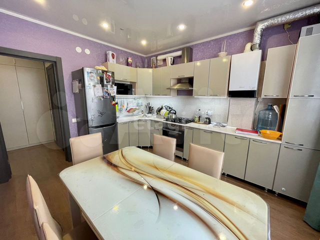 2-к. квартира, 63,2 м², 1/3 эт.
