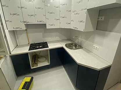 Кухонный гарнитур Alvic Luxe 2,07*1,70м