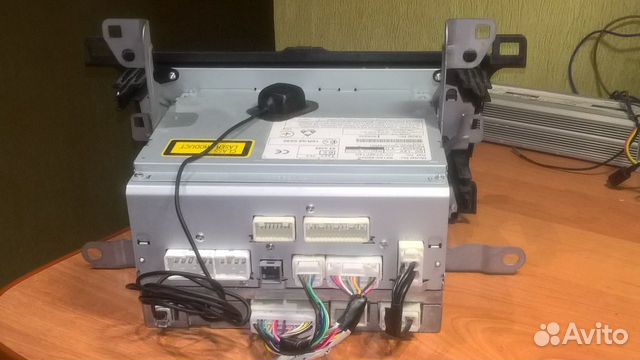 Продам штатное головное устройство на RAV4 IV