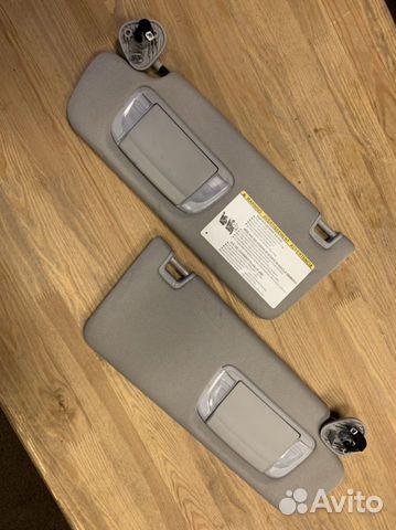 Солнцезащитный козырек Toyota 743100C260