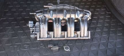 Впускной коллектор volkswagen tiguan