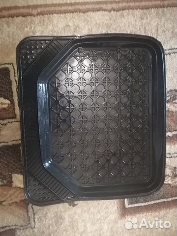 Авто коврики универсальные