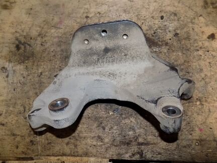 Кронштейн двигателя правый Gentra II 2013-2015