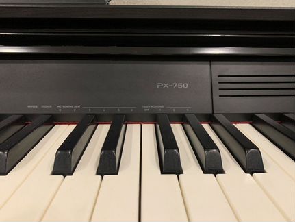 Цифровое пианино Casio PX-750