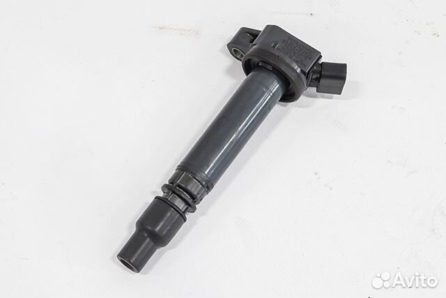 Катушка зажигания Toyota 2,5 2AR-FE