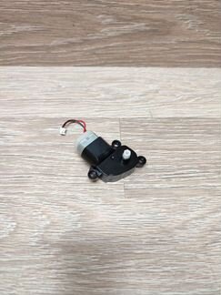 Мотор левой щетки робота-пылесоса Tefal rg6825wh