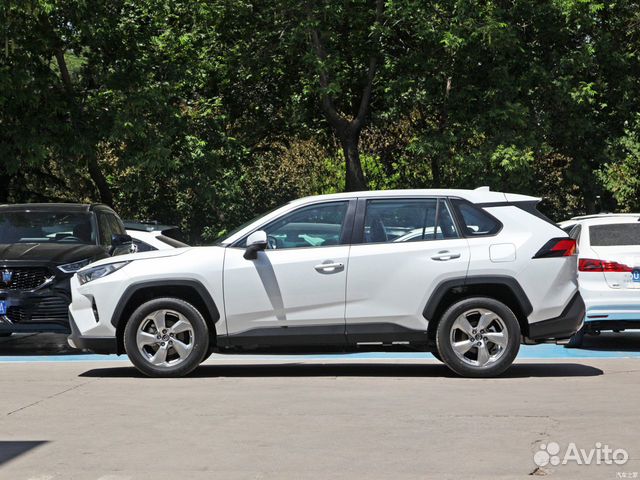 Toyota RAV4 2.0 CVT, 2022