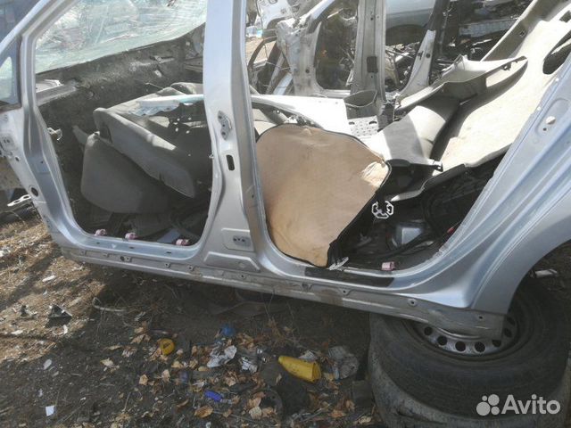 Порог кузовной левый Toyota Prius ZVW30 2zrfxe