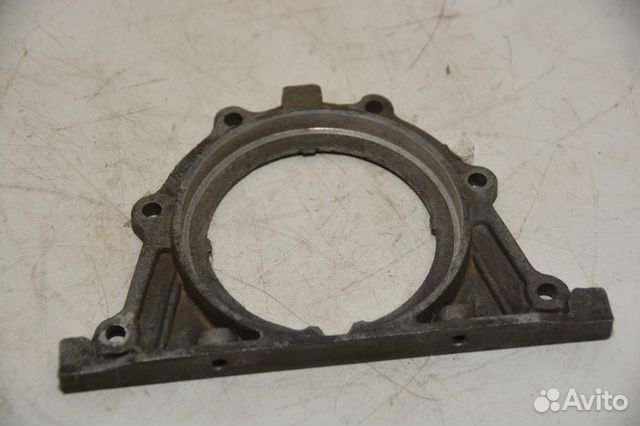 Крышка двигателя ваз-2108 задняя