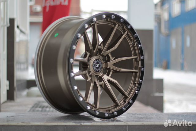 Кованые диски GT Forged R20 на Mitsubishi Pajero