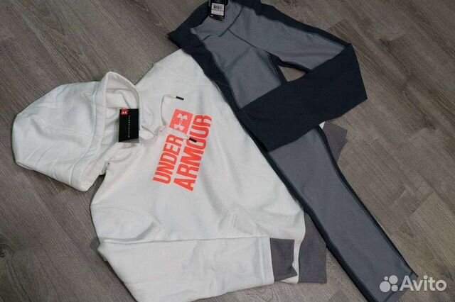 Костюм спортивный женский