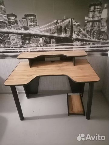 Компьютерный стол игровой, геймерский новый