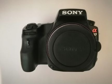 Цифровой фотоаппарат Sony Alpha SLT-A37 Kit