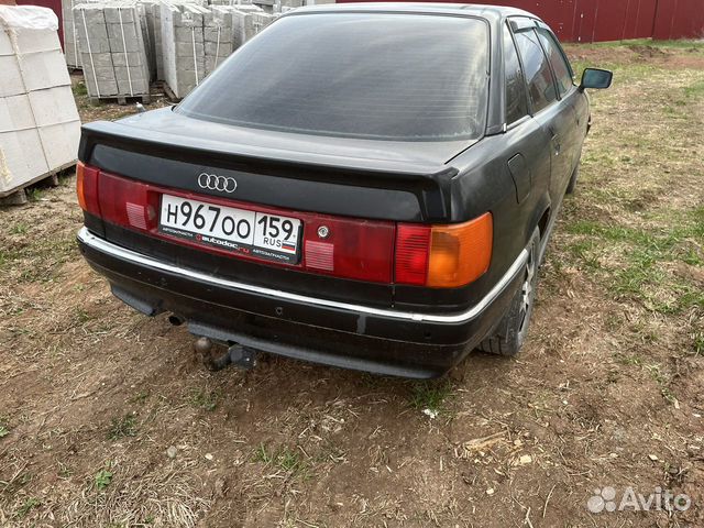 Запчасти на audi 80