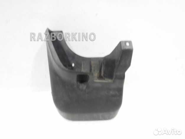 Брызговик передний