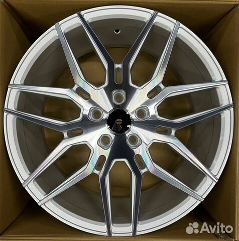 Диски на Toyota Camry Тойота Камри R18