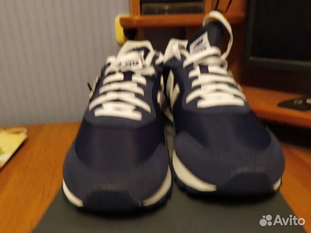 Кроссовки мужские New balance 43 размера новые