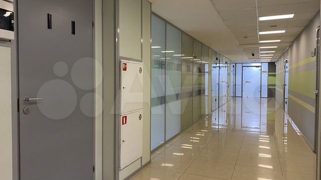 Офис в бизнес-центре «Кристалл»- 77,6 м²