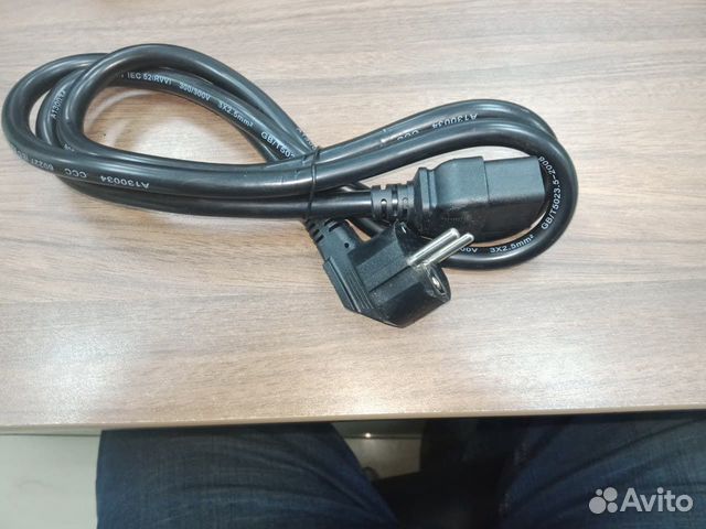 Кабель с13 3х1,5 и с19 3х2,5. в наличии1,5 м.Нов