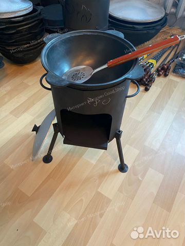 Казан чугунный с печкой