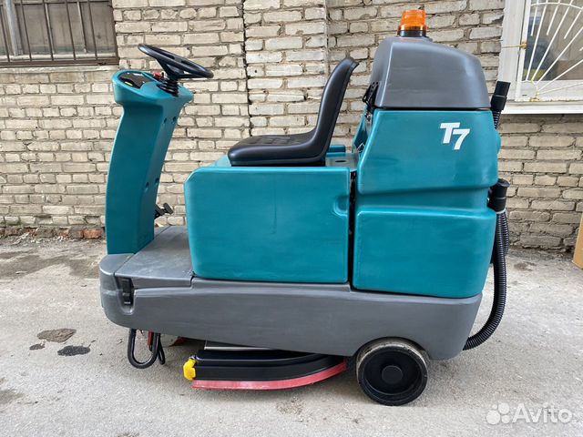 Аренда поломоечной машины Tennant Т7