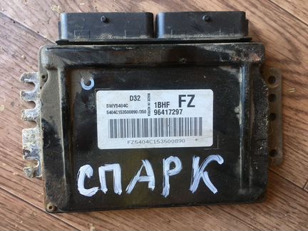 Блок управления двигателем Chevrolet Spark 0.8л