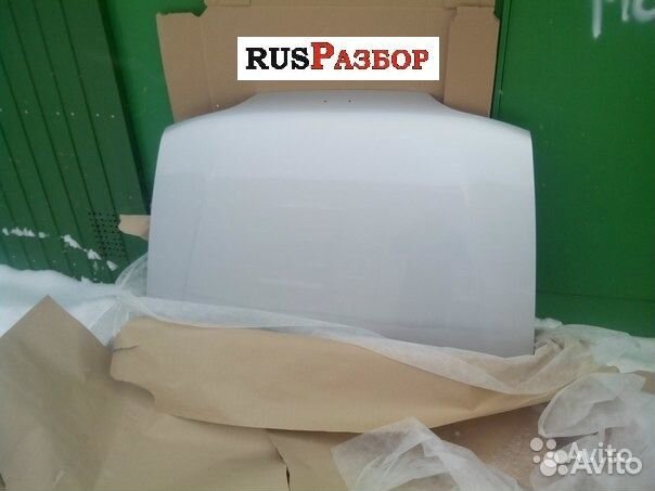 Капот окрашенный в цвет ваз 2114 2115