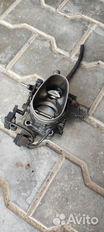 Дроссельная заслонка Ауди 100 С3 2.2-2.3