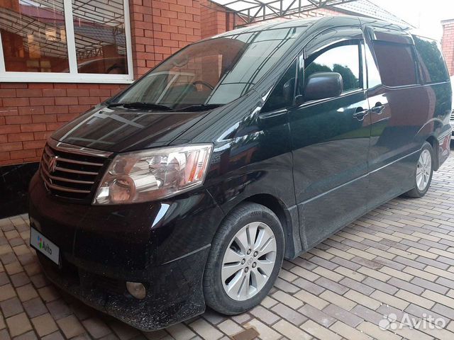 Toyota Alphard 2004
