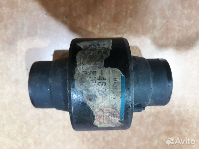 Сайлентблок рычага переднего задний LC62-34-460B