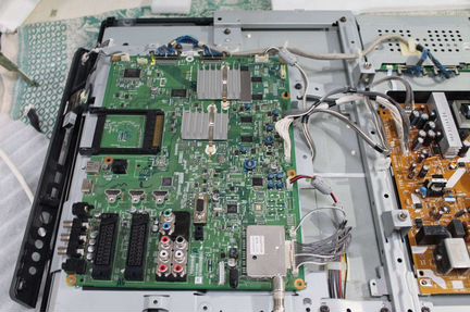 Ремонт жк, LED, Smart TV. Бесплатный Выезд мастера