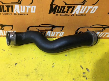 Патрубок интеркулера правый Mercedes Clc C203