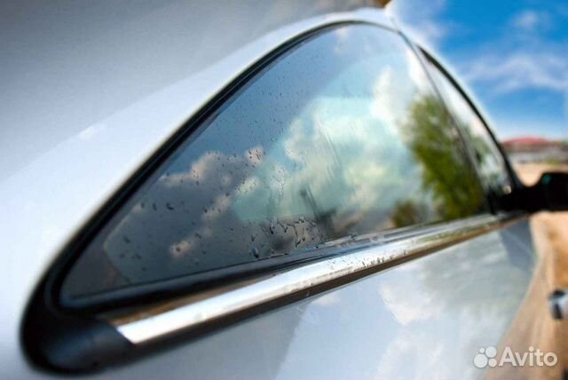 Стекло лобовое Nissan Tiida