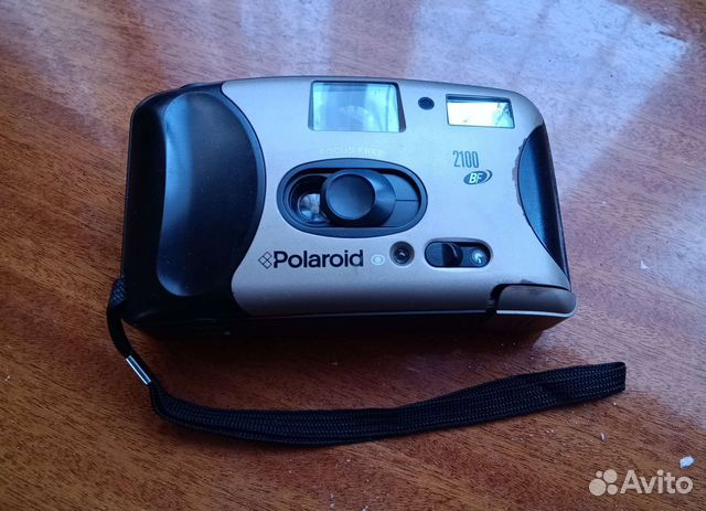 Плёночный фотоаппарат Polaroid