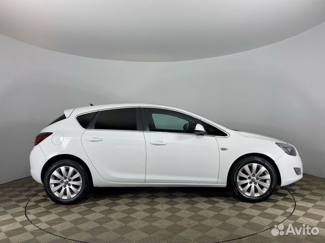 Opel Astra 1.6 AT, 2011, 214 000 км