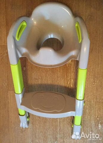 Сиденье для унитаз со ступенькой